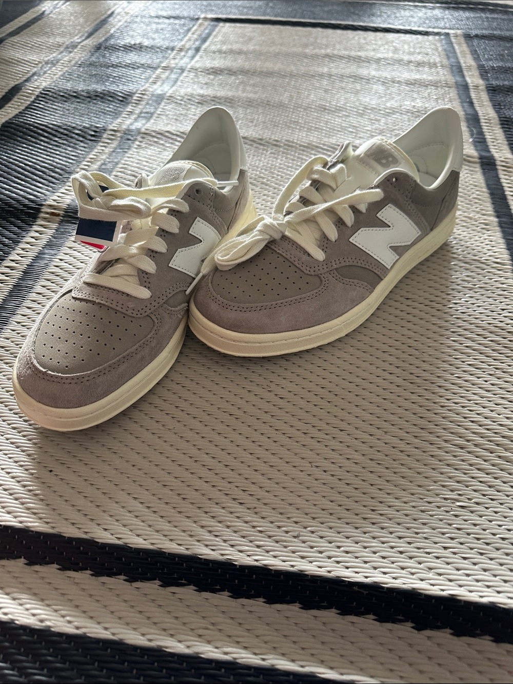New Balance Men’s Light Gray Suede Sneakers with White 'N'